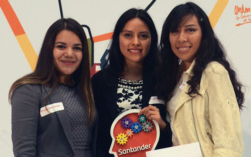 Alumnas de la UNAM reciben el Premio Santander a la Innovación Empresarial 2019