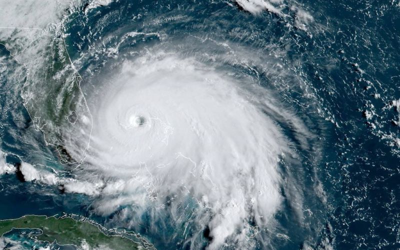 Los huracanes se mueven más lento a pesar de ser más poderosos