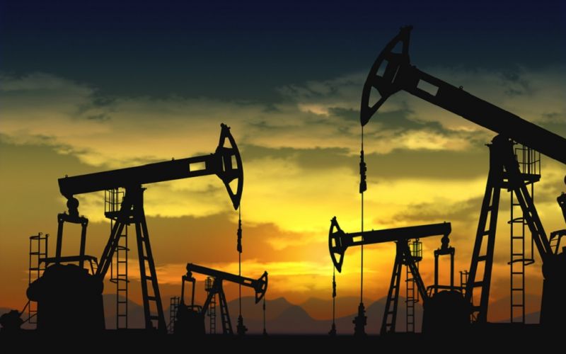 La OPEP+ logra acuerdo, recortará la producción de petróleo en 9.7 millones de barriles