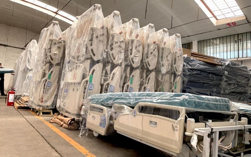 Insabi inicia la distribución de 1,226 camas para hospitales
