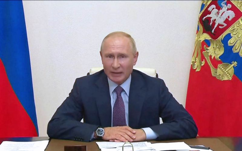Putin pide al Servicio Federal de Seguridad que frene la agresiva política occidental contra Rusia