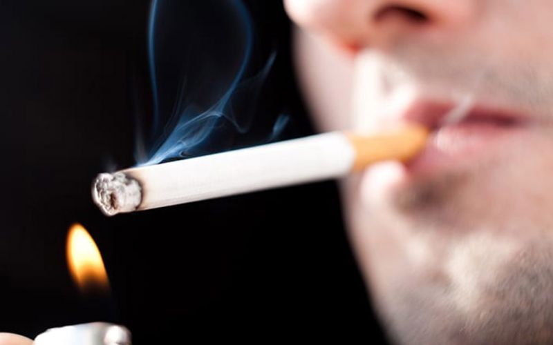 Fumadores, más susceptibles al contagio de COVID-19
