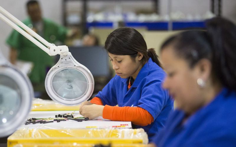 Disminuye la participación laboral remunerada de mujeres en México