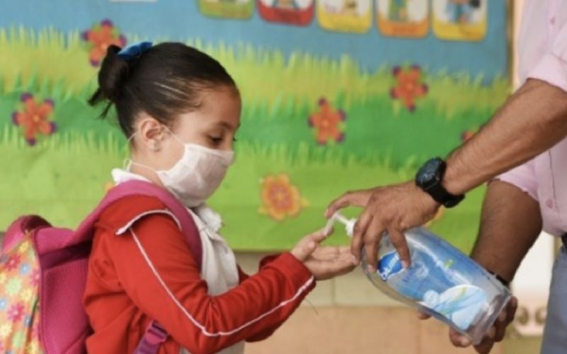 Solo un tercio de los menores acude a clase por la pandemia en América Latina: UNICEF
