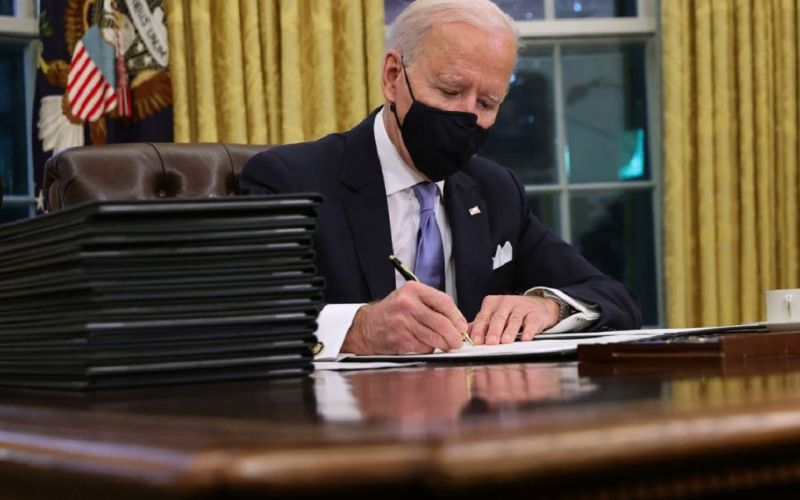 Biden reincorpora a EEUU al Acuerdo de París y detiene plan petrolero en el Ártico
