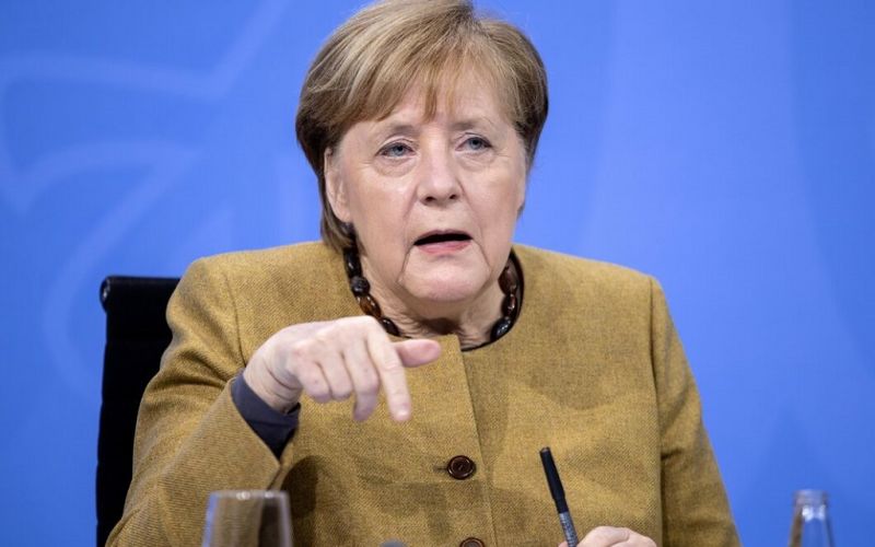 Merkel dice que “todas las vacunas” son “bienvenidas” en Europa tras avances de la Sputnik V