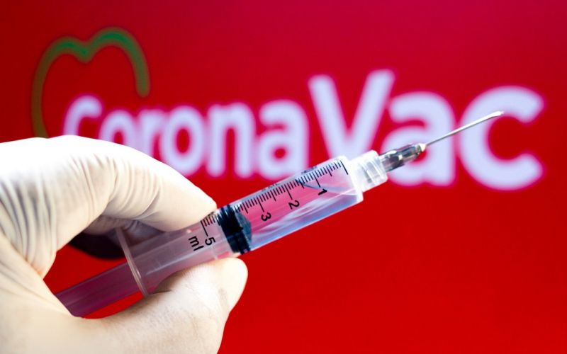 China aprueba el uso de la vacuna CoronaVac