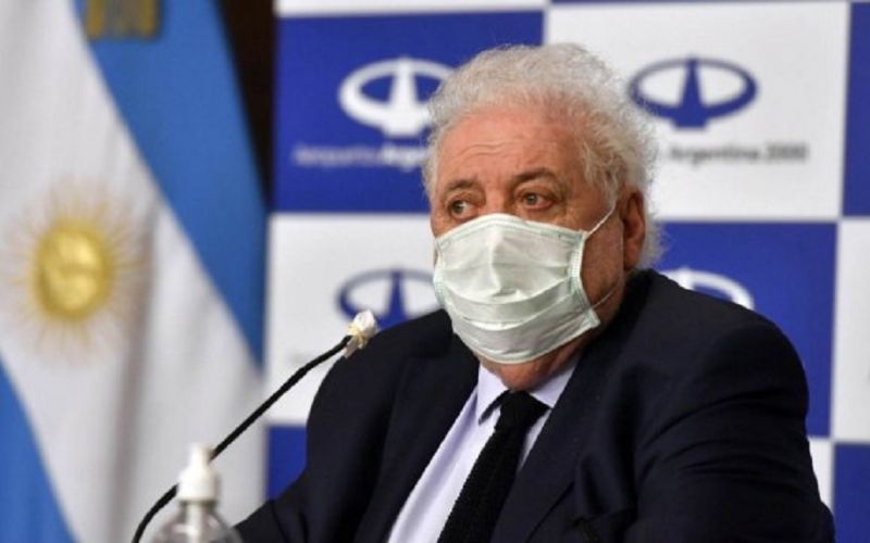 Presidente argentino despide a ministro Salud por manejo discrecional de vacunas contra COVID-19
