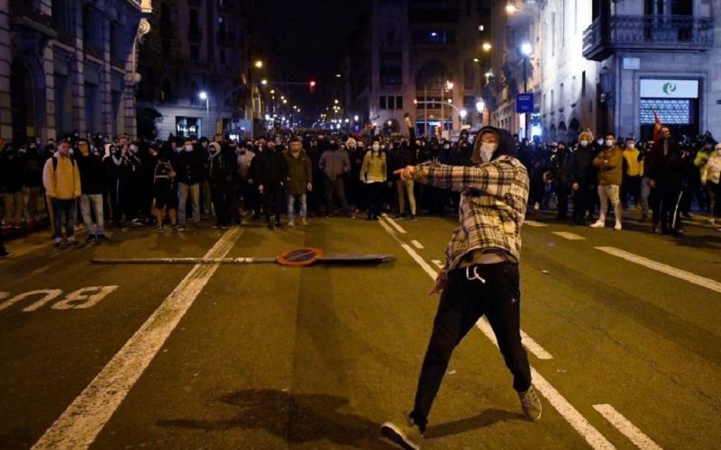 Protestas violentas son inadmisibles: Pedro Sánchez