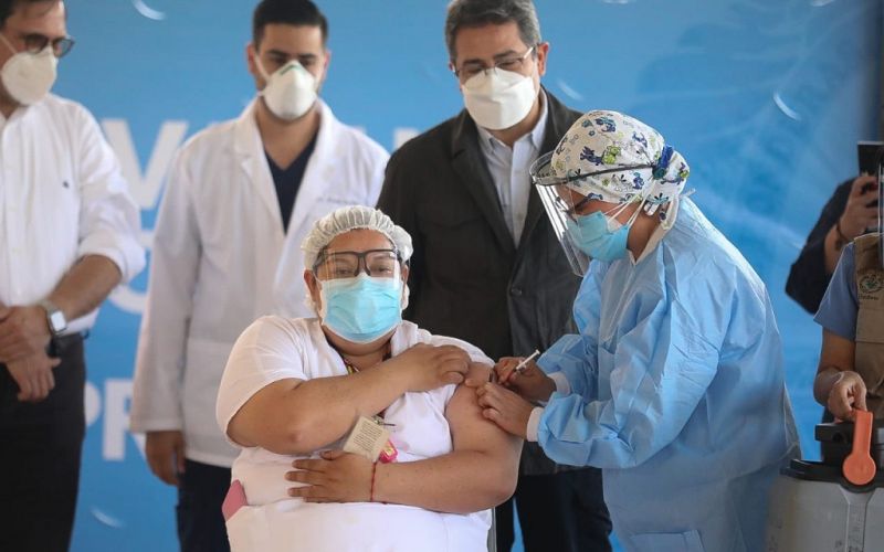 Honduras y Guatemala reciben vacunas donadas por Israel