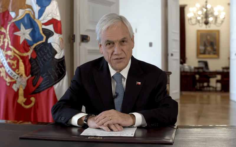 Admite Piñera que el sistema de salud chileno está al límite de sus capacidades