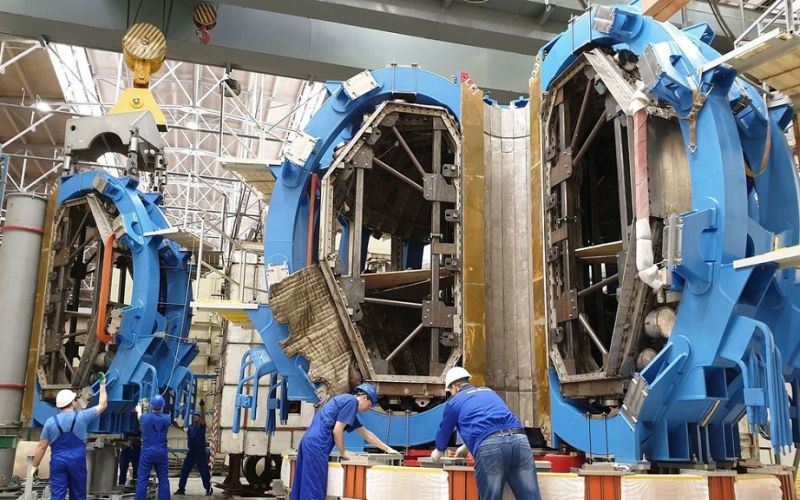 Rusia pone en marcha un reactor de plasma Tokamak que reproduce las reacciones físicas del Sol