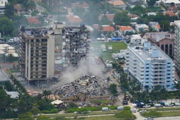 Asciende a 9 el número de muertos por el colapso de un edificio en Miami