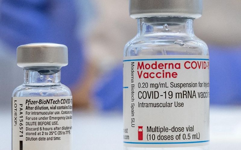 Pfizer y Moderna elevan precio de sus vacunas contra COVID-19