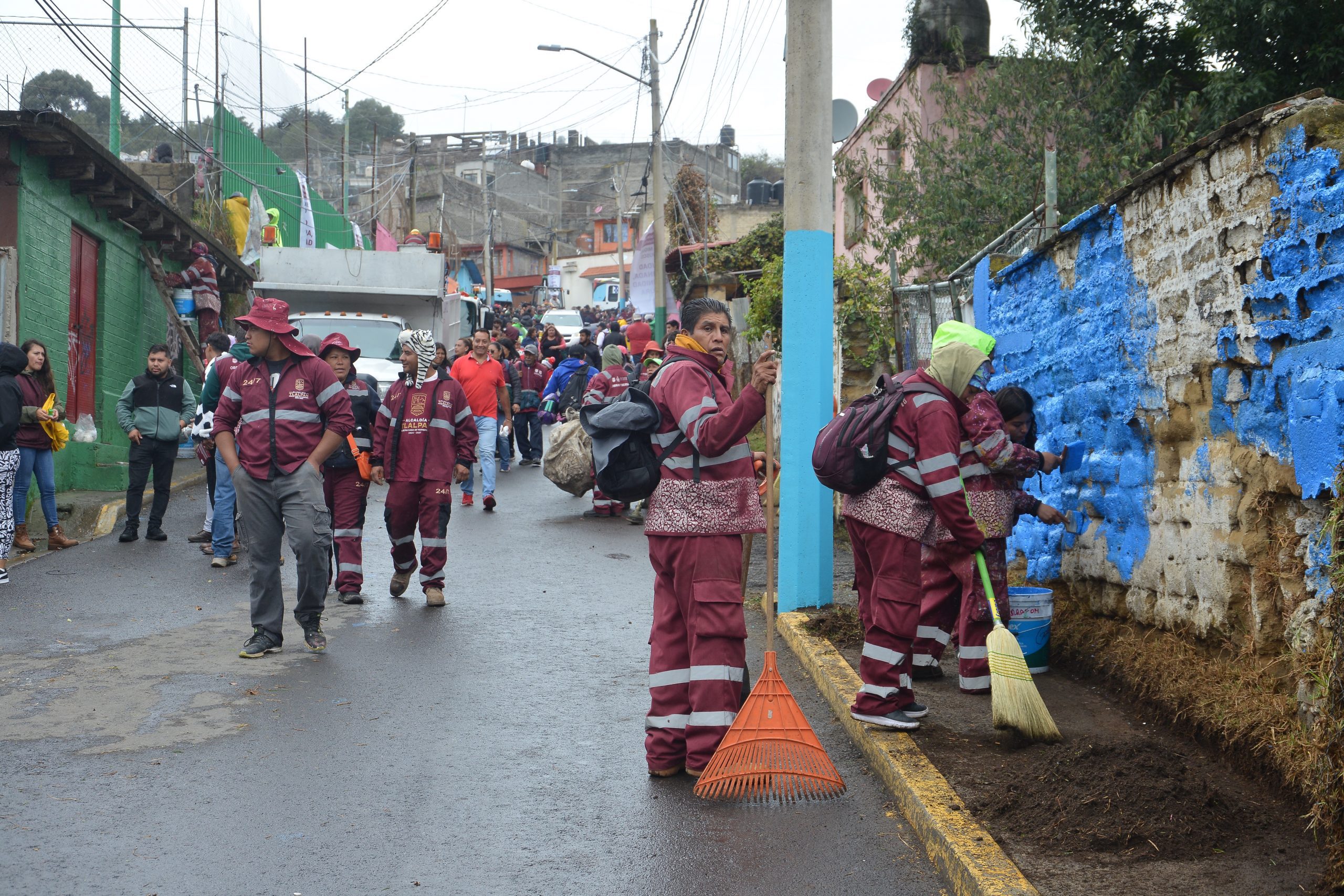 "Obras son Amores" para la transformación. Recorrido de Clara Brugada, Jefa de Gobierno de la CDMX por el pueblo de San Miguel Ajusco, Tlalpan. Fotografía: La Isabel.