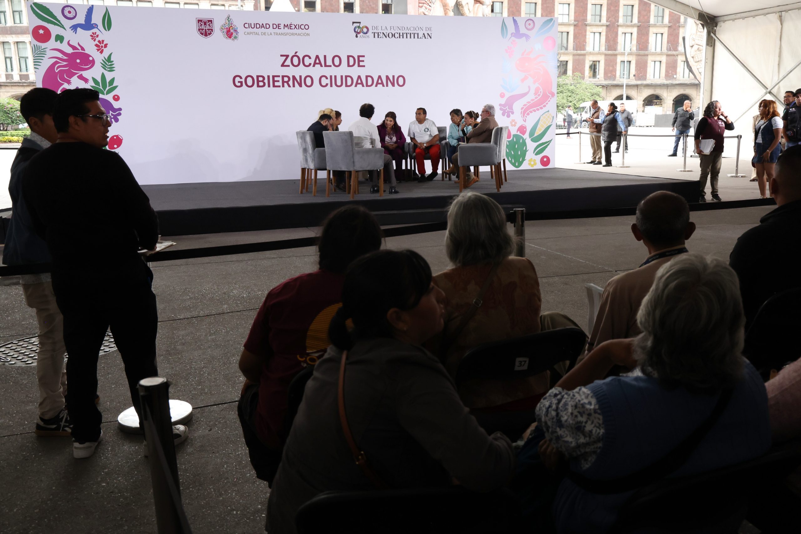 Zócalo ciudadano. Fotografía: La Isabel.
