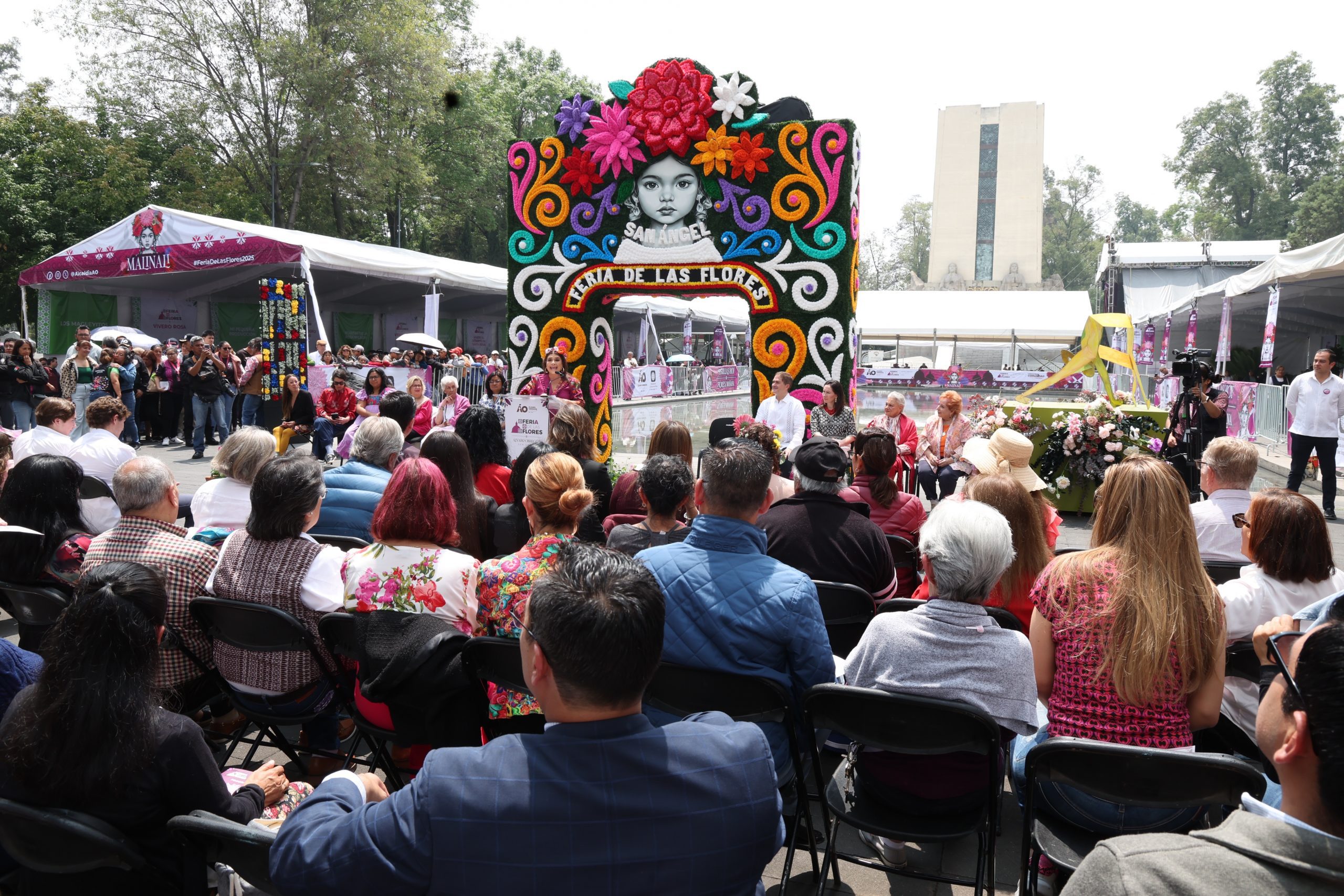Feria de las Flores en alcaldía Álvaro Obregón. Fotografía: La Isabel.