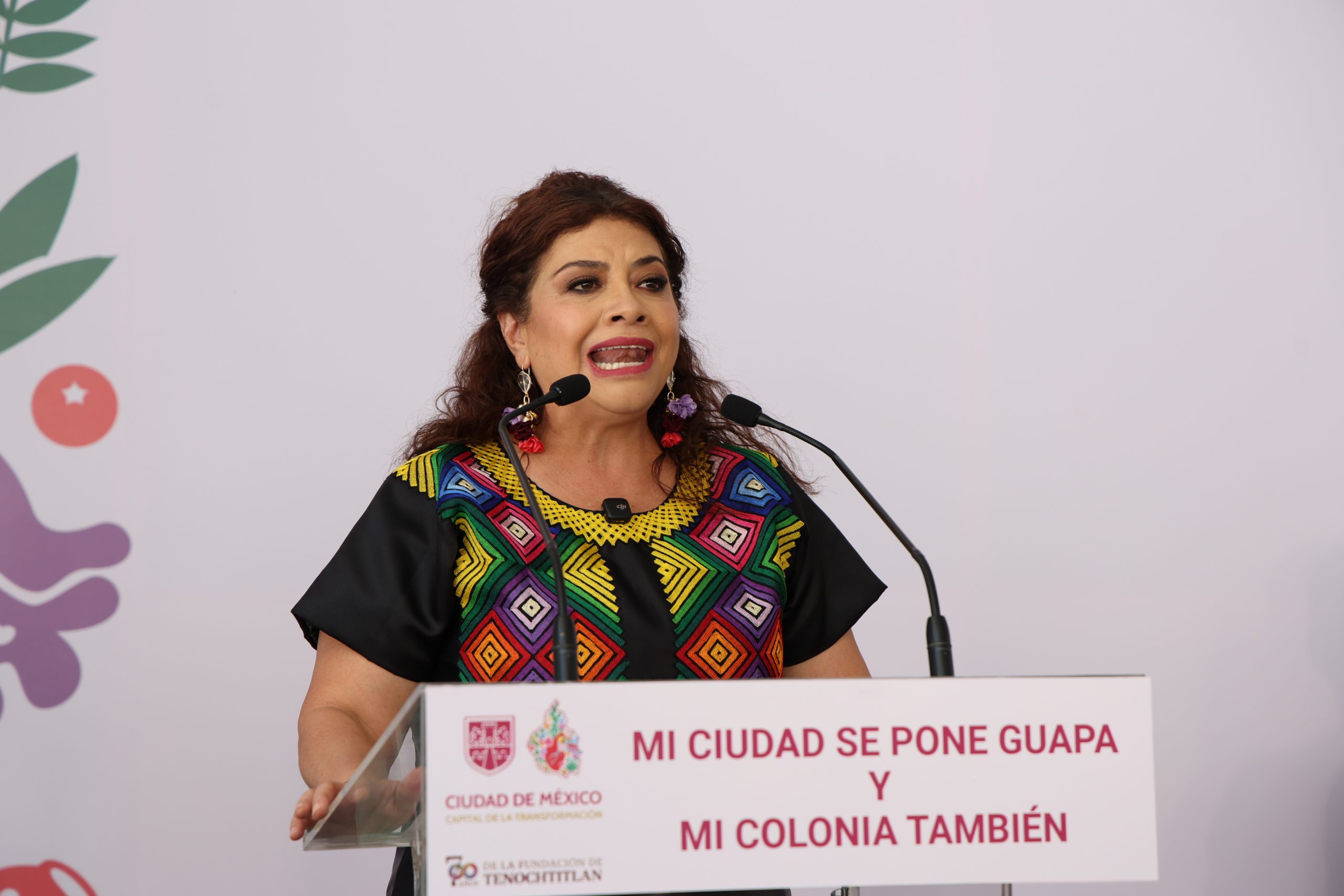 Recorrido de Clara Brugada, Jefa de Gobierno de la Ciudad de México por el río y barrancas de la colonia La Araña en la Alcaldía Álvaro Obregón. Fotografía: La Isabel.