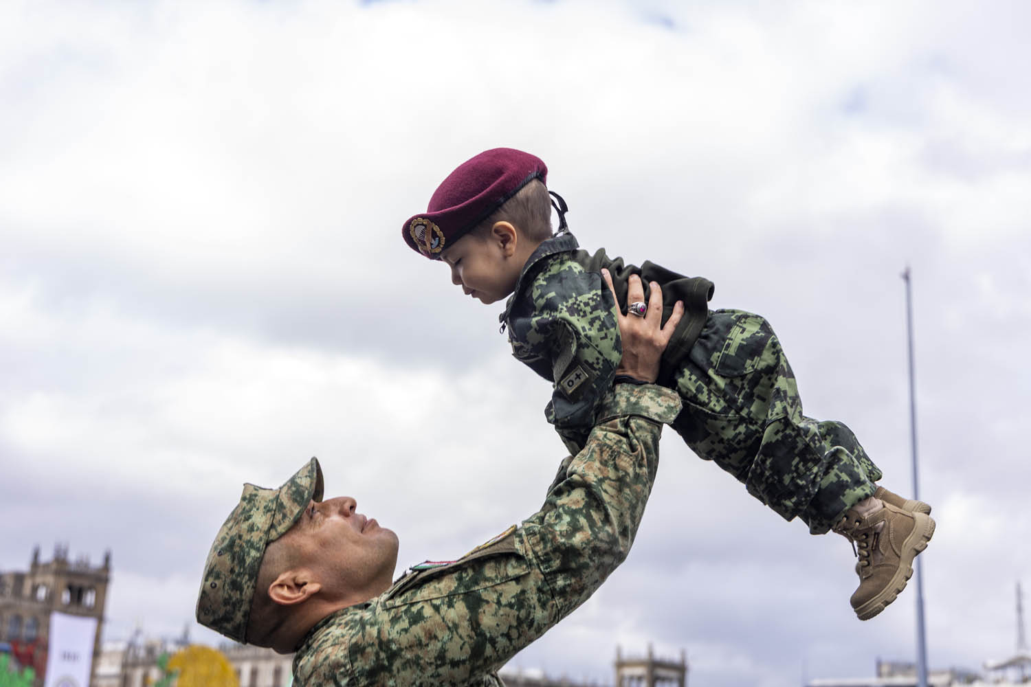Cuauhtémoc, Ciudad de México. 16 de septiembre 2025. La presidenta constitucional de los Estados Unidos Mexicanos, la Doctora Claudia Sheinbaum Pardo  preside el Desfile Cívico Militar. Foto: /Presidencia