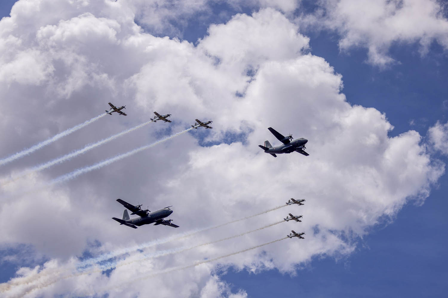 Cuauhtémoc, Ciudad de México. 16 de septiembre 2025. La presidenta constitucional de los Estados Unidos Mexicanos, la Doctora Claudia Sheinbaum Pardo  preside el Desfile Cívico Militar. Foto: /Presidencia