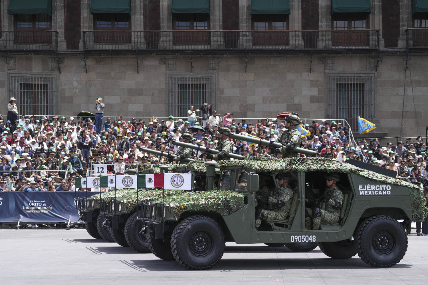 Cuauhtémoc, Ciudad de México. 16 de septiembre 2025. La presidenta constitucional de los Estados Unidos Mexicanos, la Doctora Claudia Sheinbaum Pardo  preside el Desfile Cívico Militar. Foto: /Presidencia