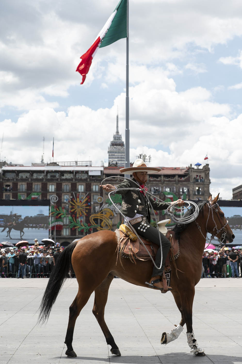 Cuauhtémoc, Ciudad de México. 16 de septiembre 2025. La presidenta constitucional de los Estados Unidos Mexicanos, la Doctora Claudia Sheinbaum Pardo  preside el Desfile Cívico Militar. Foto: /Presidencia