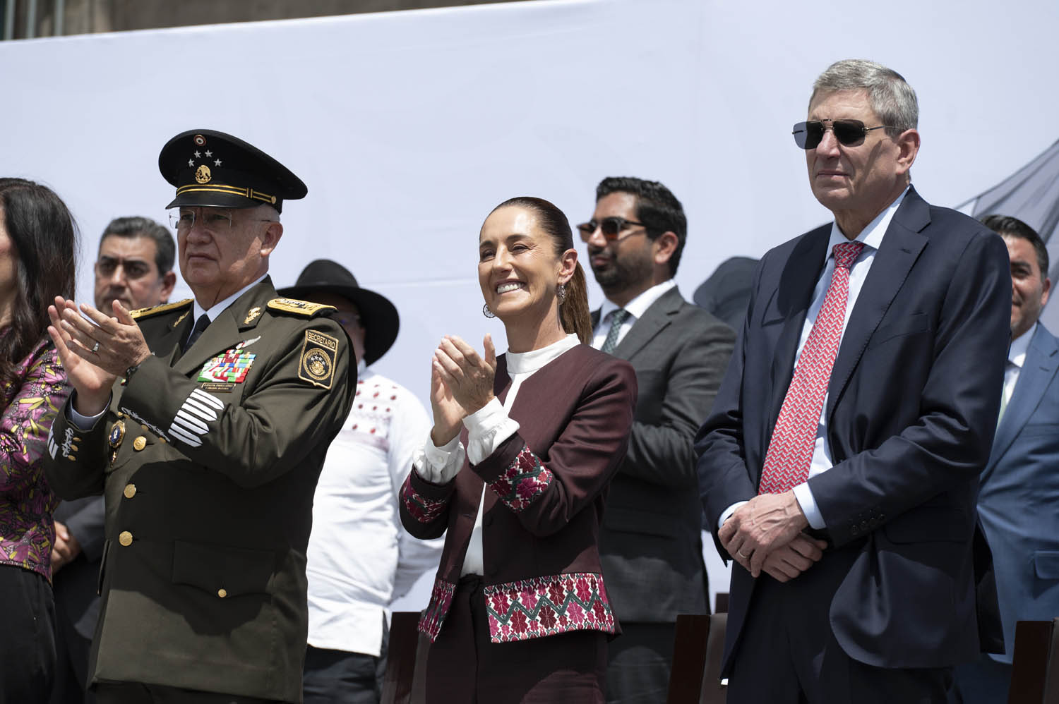 Cuauhtémoc, Ciudad de México. 16 de septiembre 2025. La presidenta constitucional de los Estados Unidos Mexicanos, la Doctora Claudia Sheinbaum Pardo  preside el Desfile Cívico Militar. Foto: /Presidencia