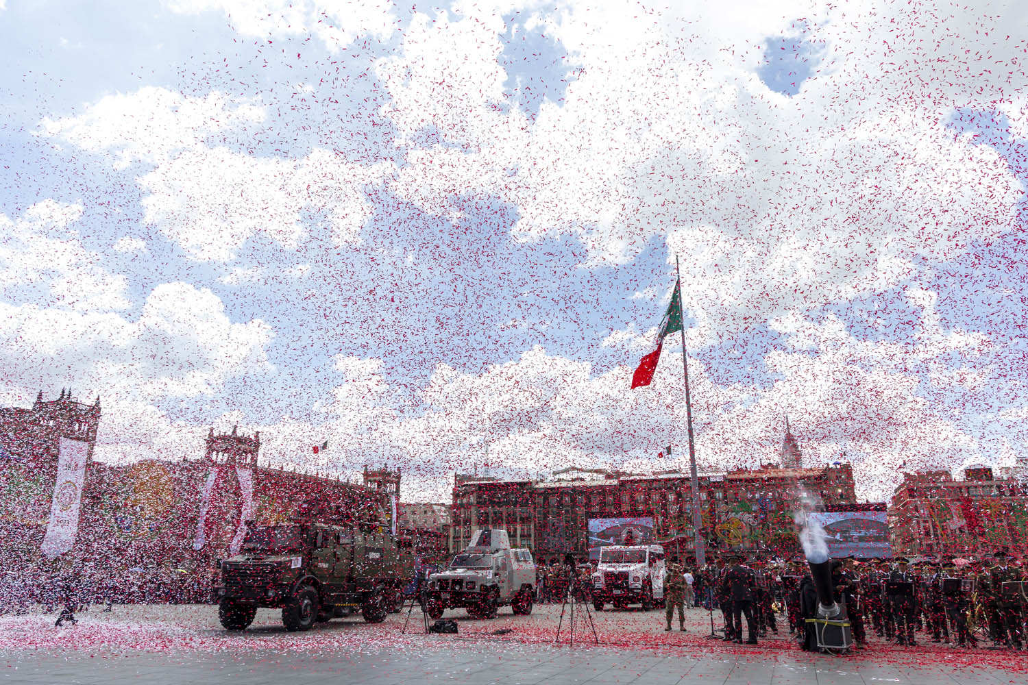 Cuauhtémoc, Ciudad de México. 16 de septiembre 2025. La presidenta constitucional de los Estados Unidos Mexicanos, la Doctora Claudia Sheinbaum Pardo  preside el Desfile Cívico Militar. Foto: /Presidencia