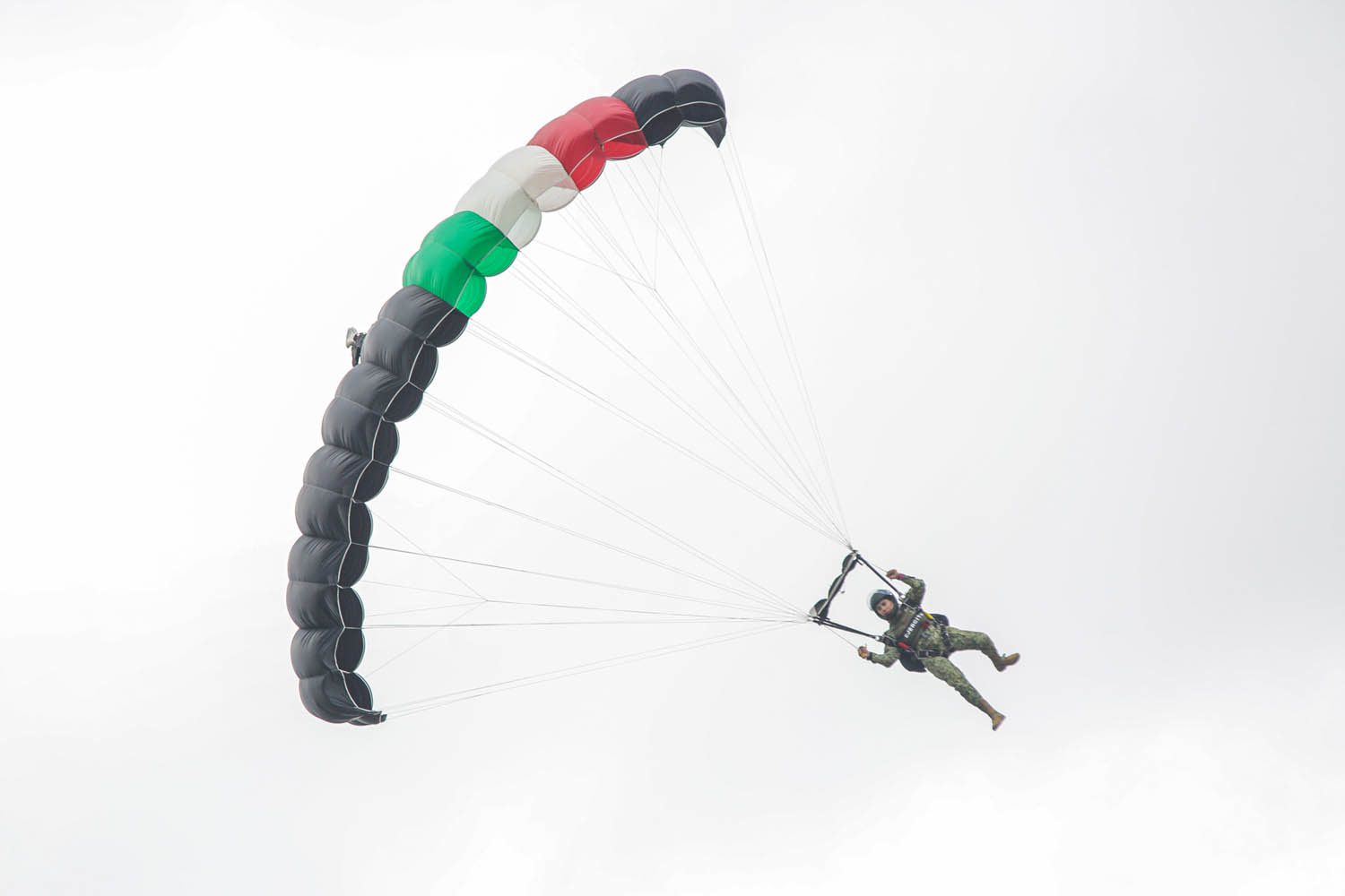 Cuauhtémoc, Ciudad de México. 16 de septiembre 2025. La presidenta constitucional de los Estados Unidos Mexicanos, la Doctora Claudia Sheinbaum Pardo  preside el Desfile Cívico Militar. Foto: /Presidencia