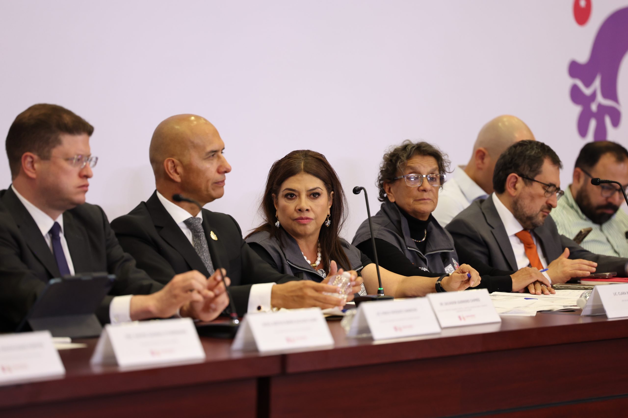La Jefa de Gobierno de la Ciudad de México, Clara Brugada Molina, encabezó la presentación del informe del Segundo Simulacro Nacional 2025. Fotografía: La Isabel.