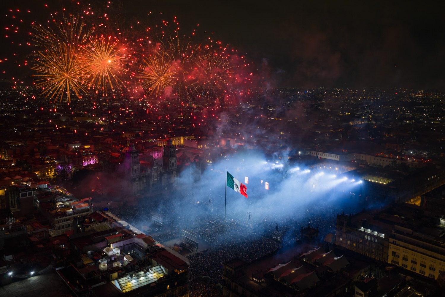 215_Aniversario_del_Grito_de_Independencia_3