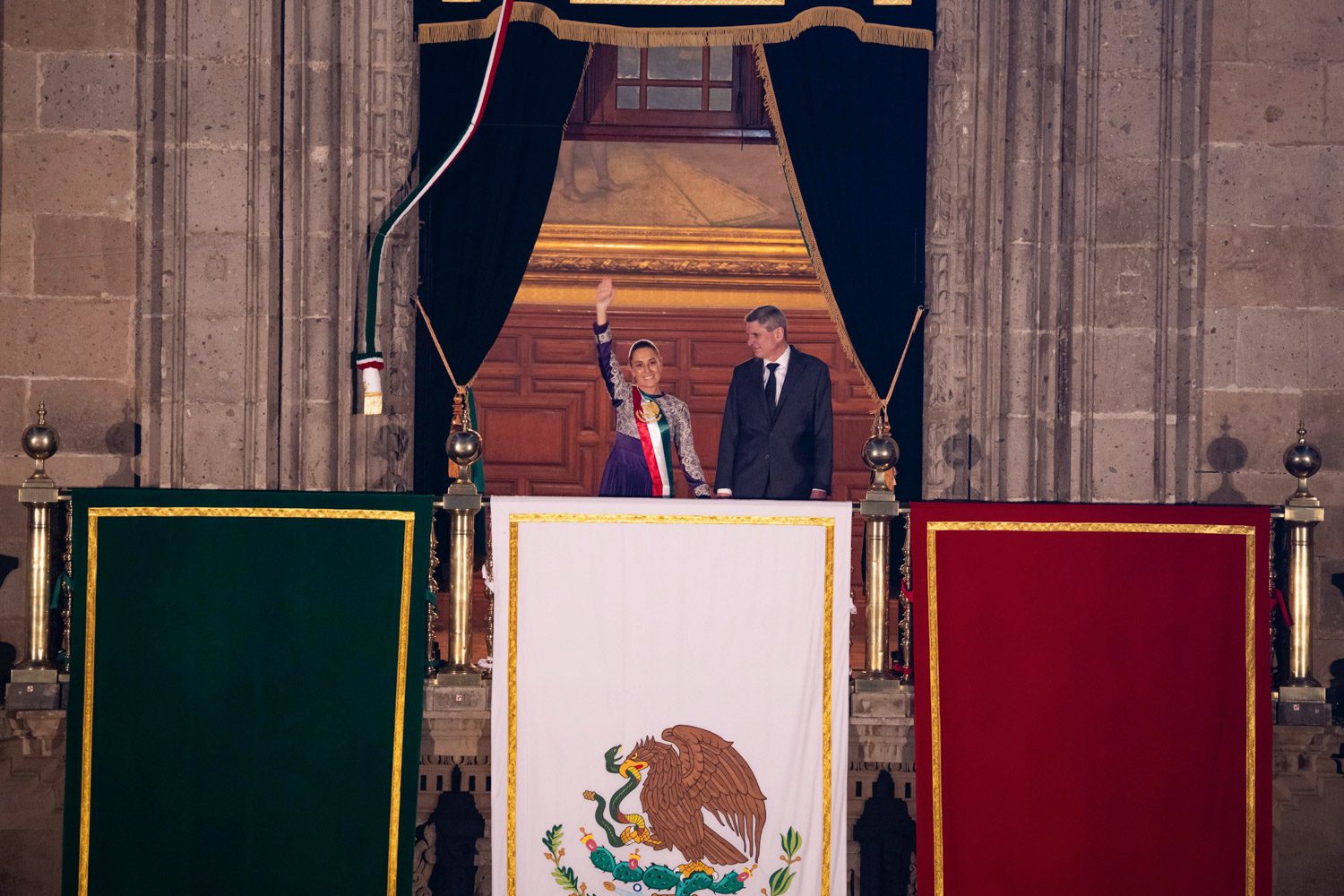 215_Aniversario_del_Grito_de_Independencia_43