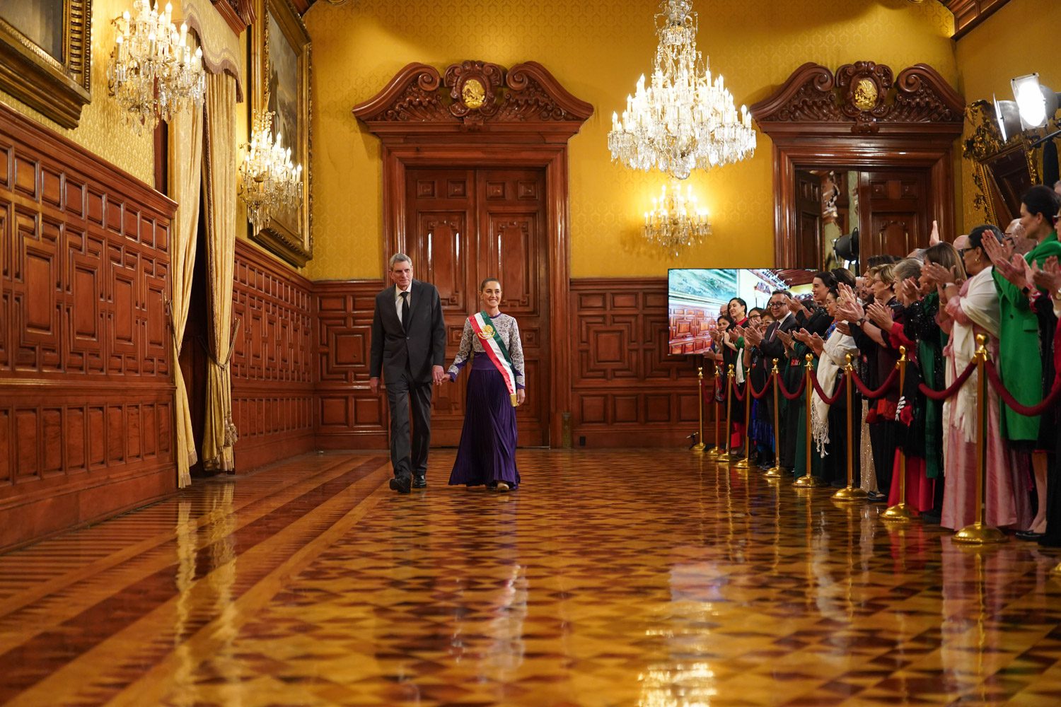 215_Aniversario_del_Grito_de_Independencia_9