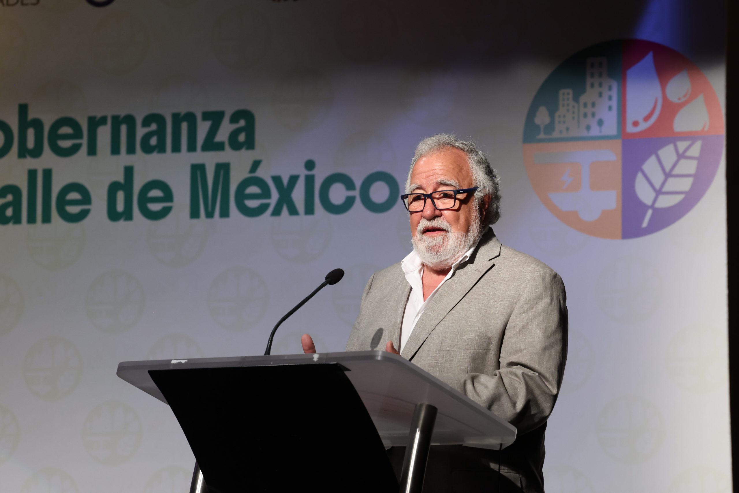 Firma del “Llamado a la Acción por una Nueva Gobernanza Sustentable”. Fotografía: La Isabel.