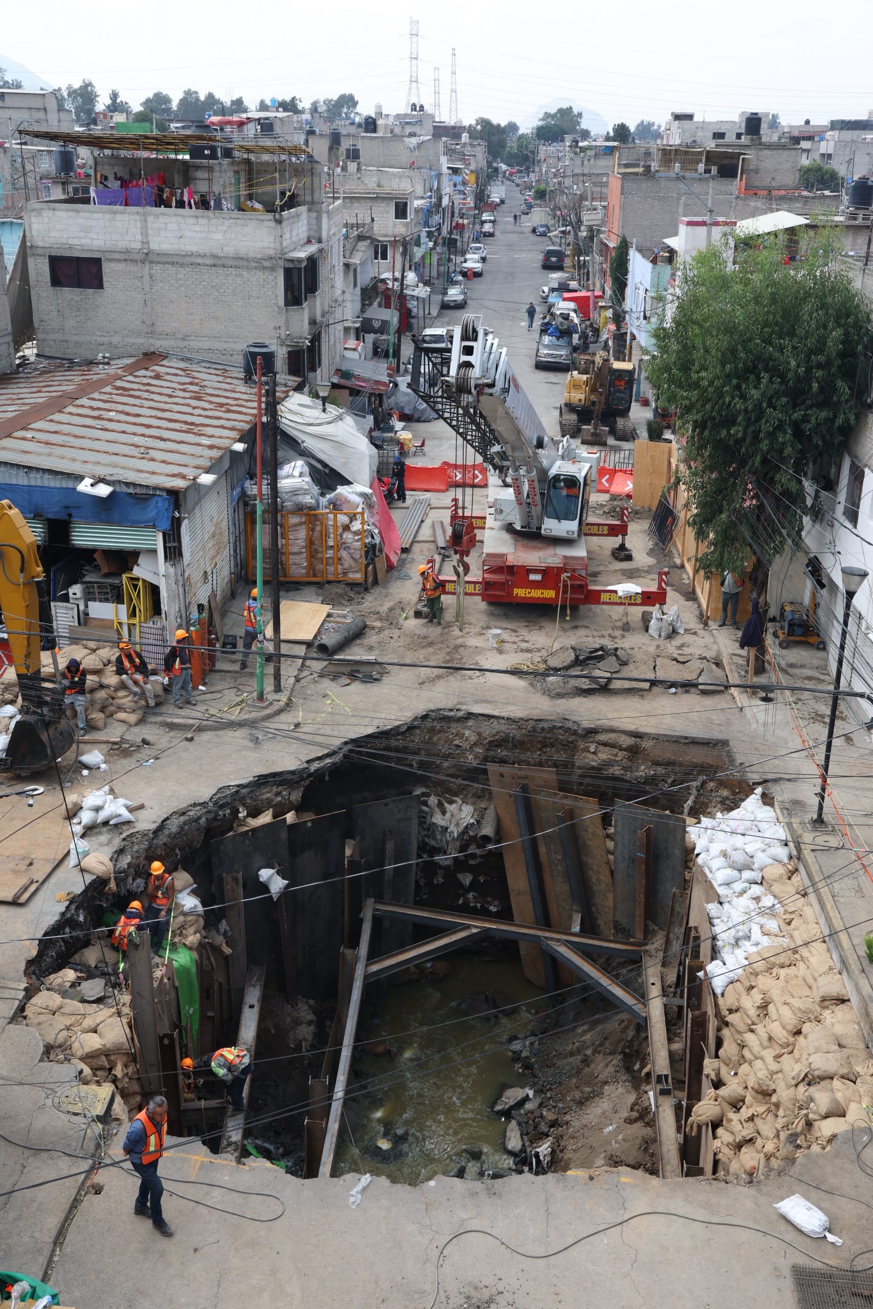 Avances de la obra del Socavón en la Colonia Renovación, Iztapalapa. Fotografía: La Isabel.