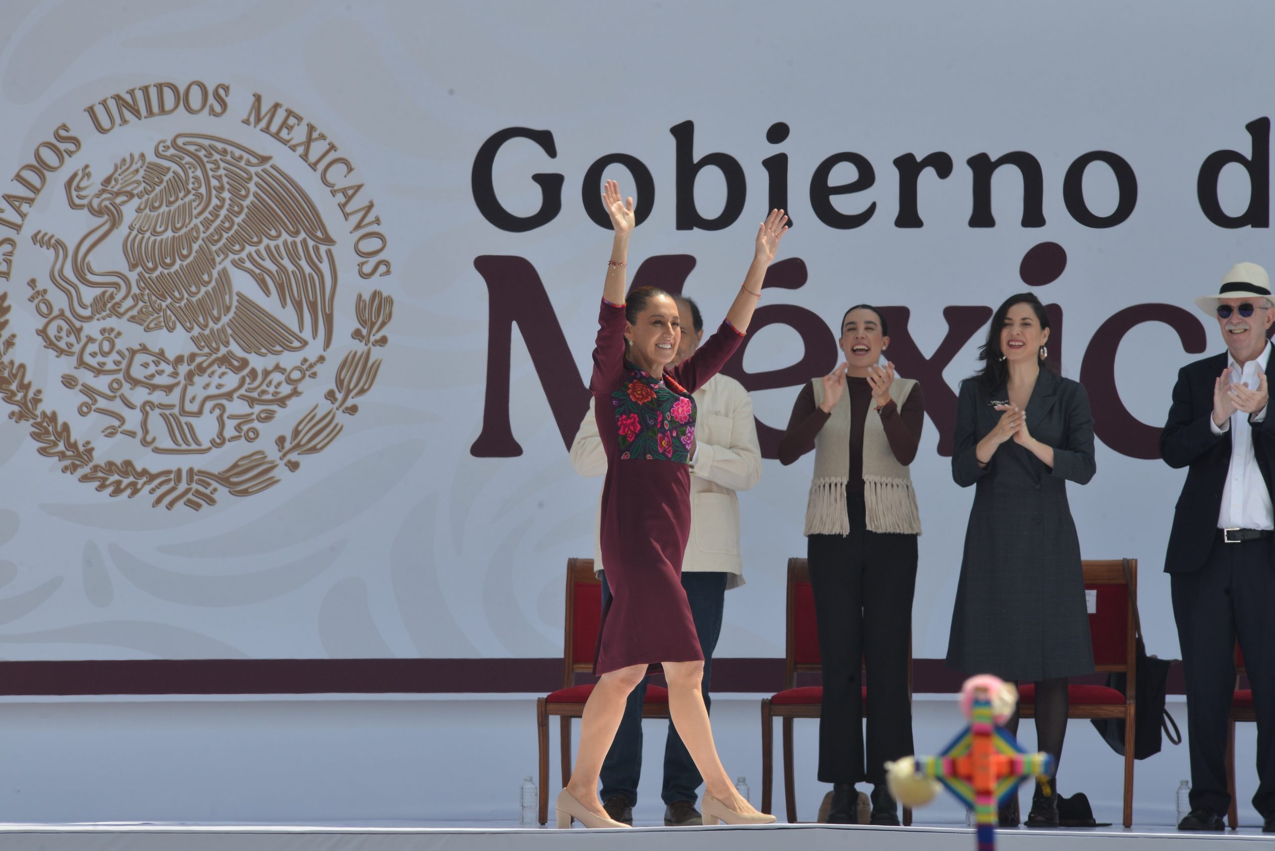 Informe de la presidenta Claudia Sheinbaum Pardo en el zócalo de la CDMX. Fotografía: La Isabel.