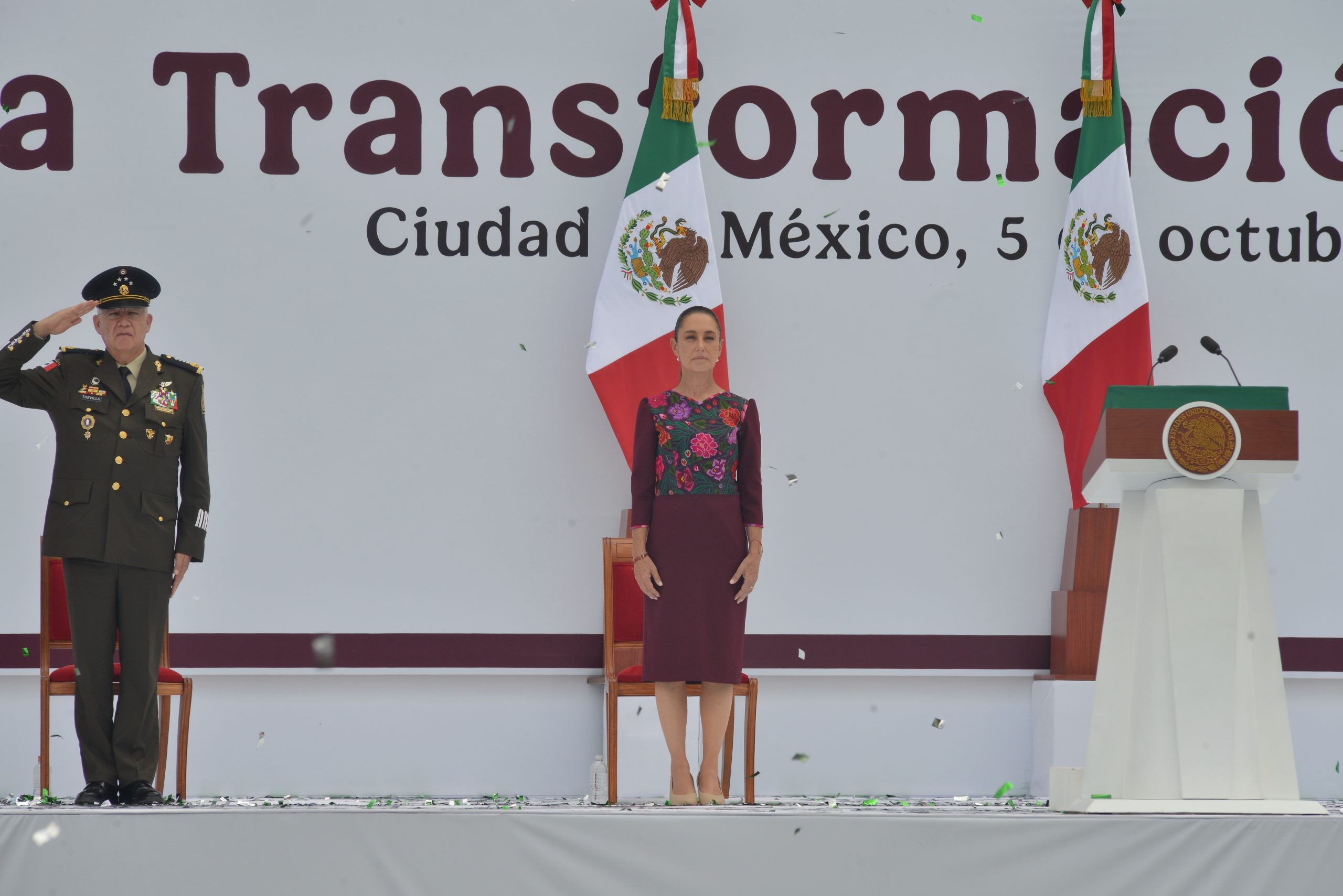 Informe de la presidenta Claudia Sheinbaum Pardo en el zócalo de la CDMX. Fotografía: La Isabel.