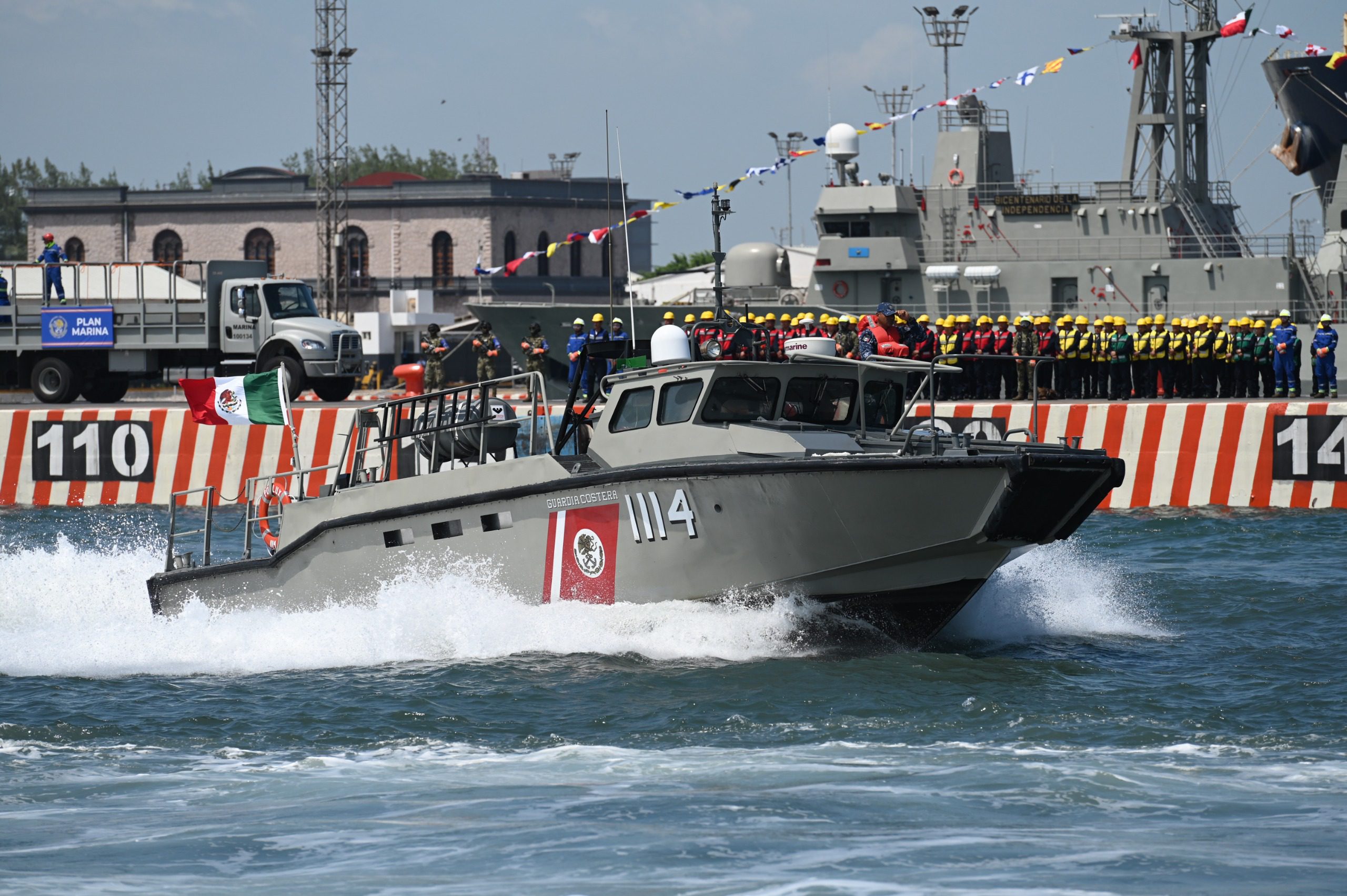 204_aniversario_de_la_Armada_de_Mexico_Veracruz (46)