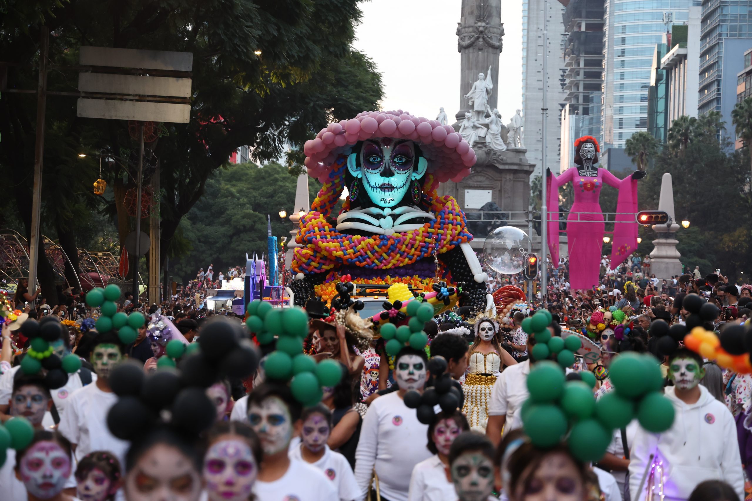 Desfile de Catrinas 2025. Fotografía: La Isabel.