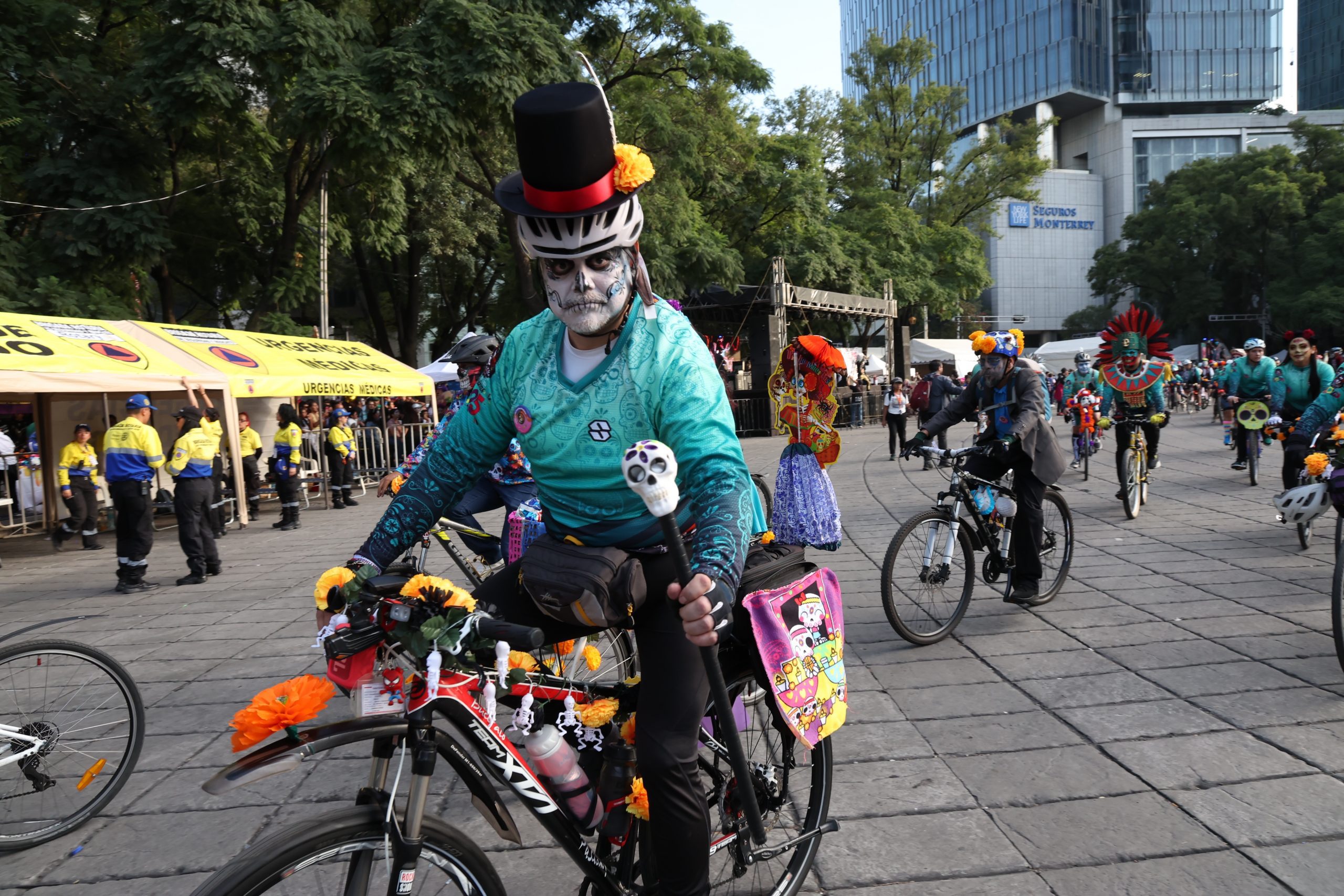 Desfile de Catrinas 2025. Fotografía: La Isabel.