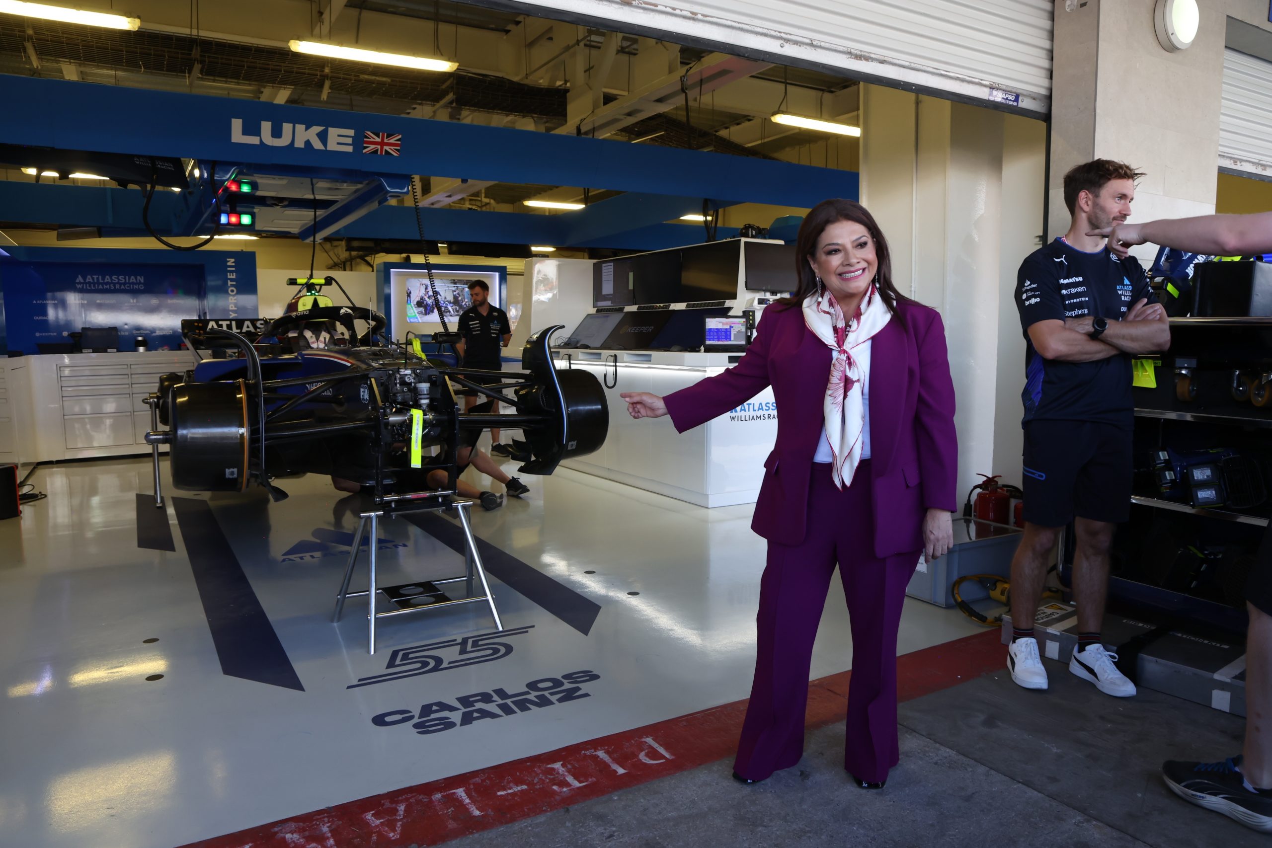 La Jefa de Gobierno, Clara Brugada inaugura el Pabellón “Corazón Grande” en el Gran Premio de México. Fotografía: La Isabel.