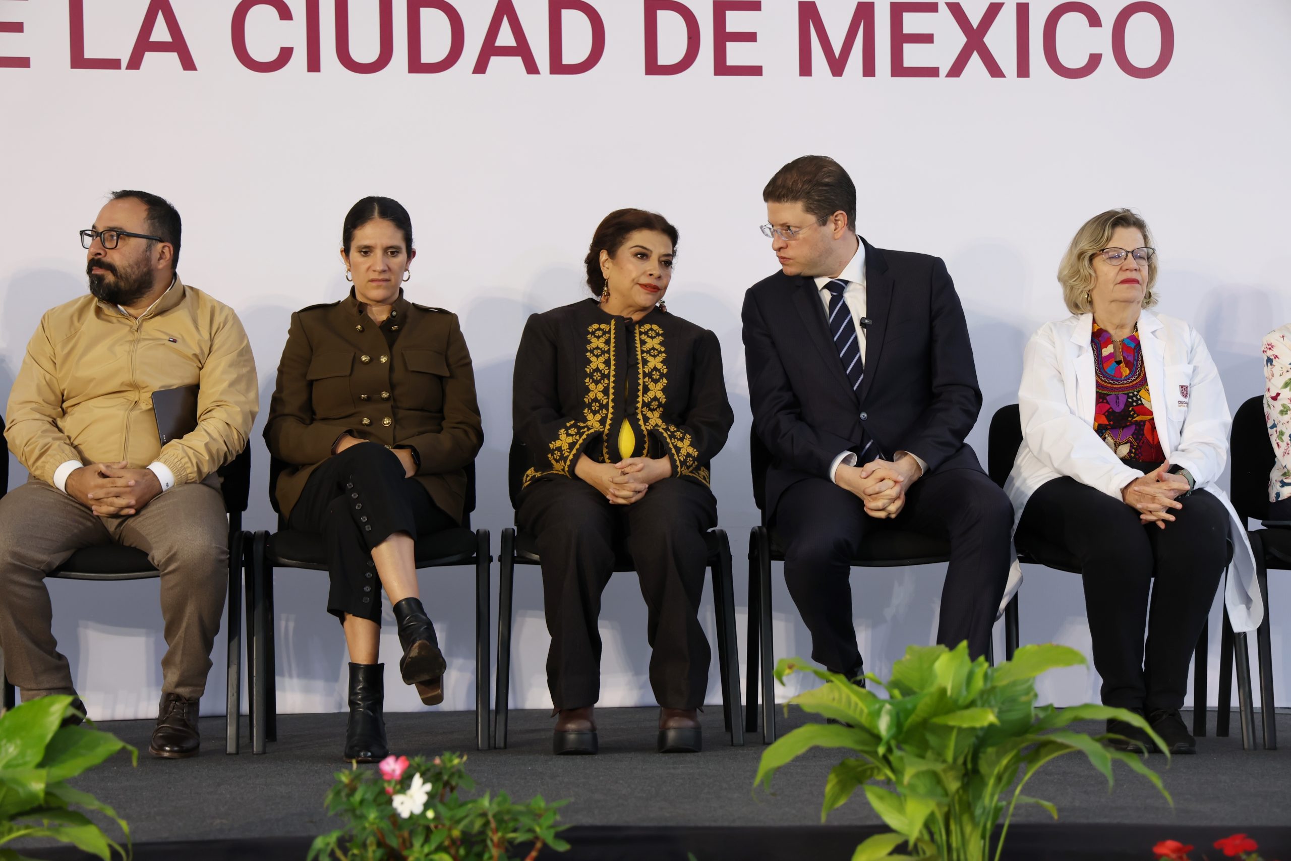 Clara Brugada encabeza el arranque de Obra para la Construcción del Hospital de la Policía de la Ciudad de México. Fotografía: La Isabel.