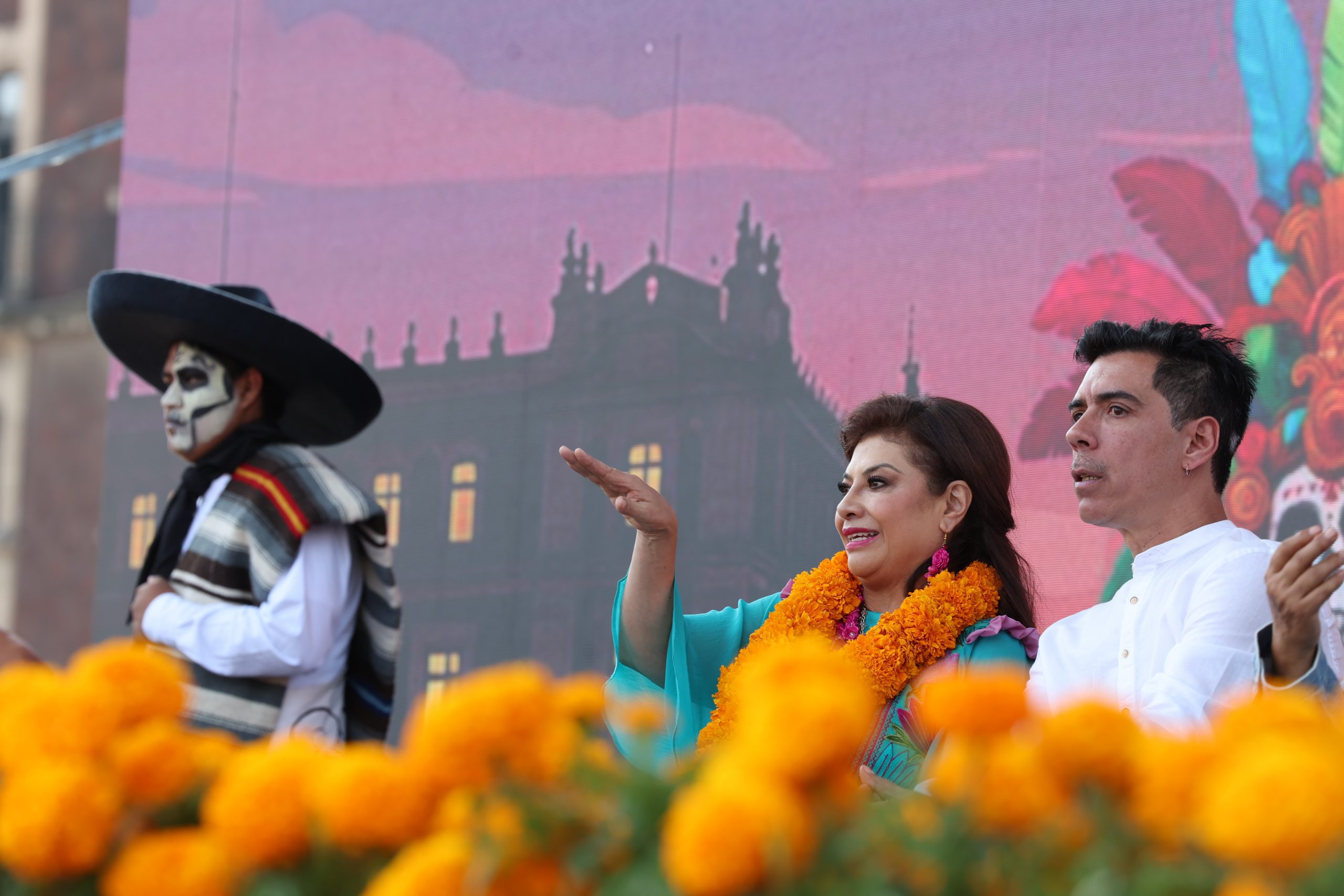 Inauguración de la Ofrenda Monumental en el Zócalo de la Ciudad de México. Fotografía: La Isabel.