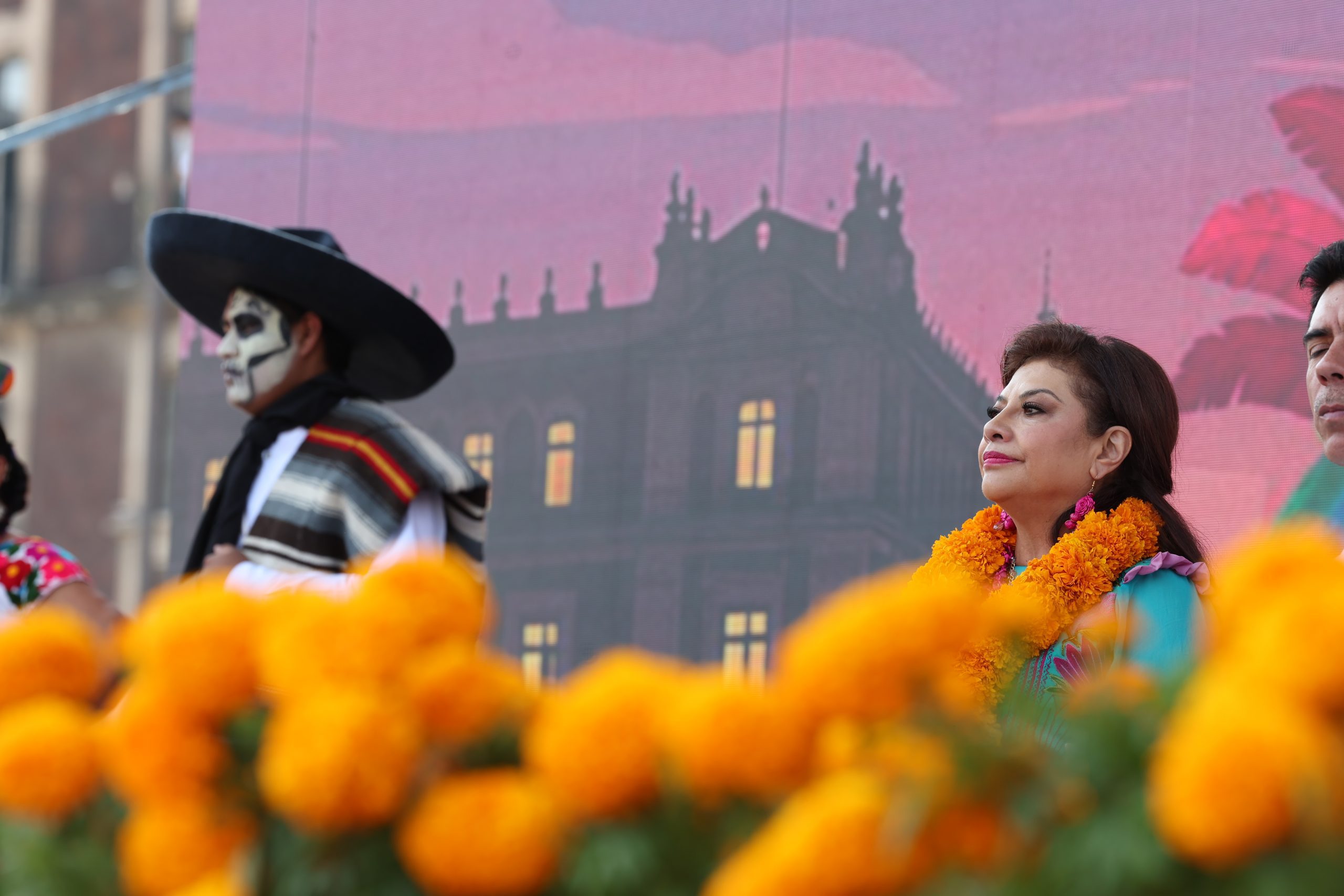 Inauguración de la Ofrenda Monumental en el Zócalo de la Ciudad de México. Fotografía: La Isabel.