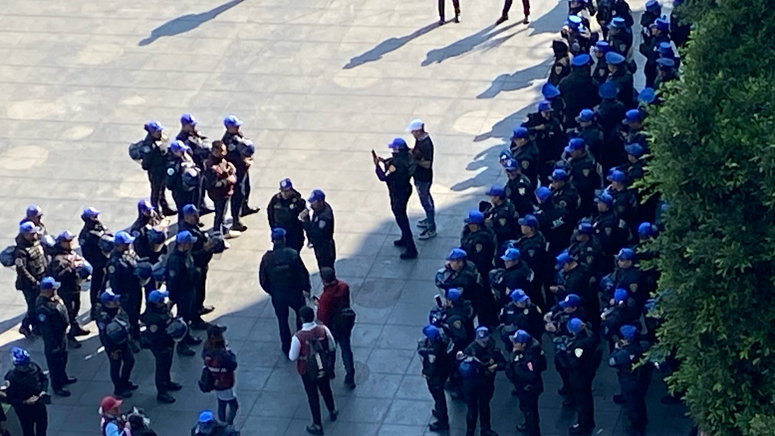 Cercado el Centro Histórico previo a la Marcha Generación Z el próximo 15 de Noviembre. Fotografía: La Isabel.