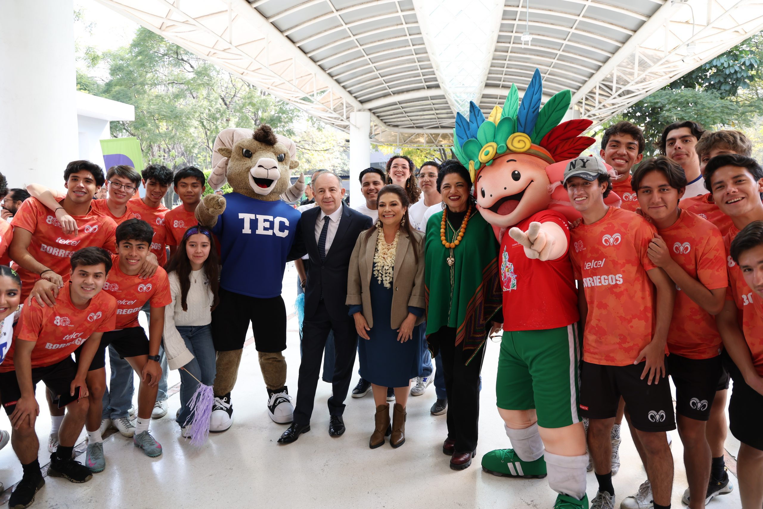 Inauguración del Centro de Voluntariado de la FIFA CDMX rumbo a la Copa Mundial de Futbol 2026. Fotografía: La Isabel.