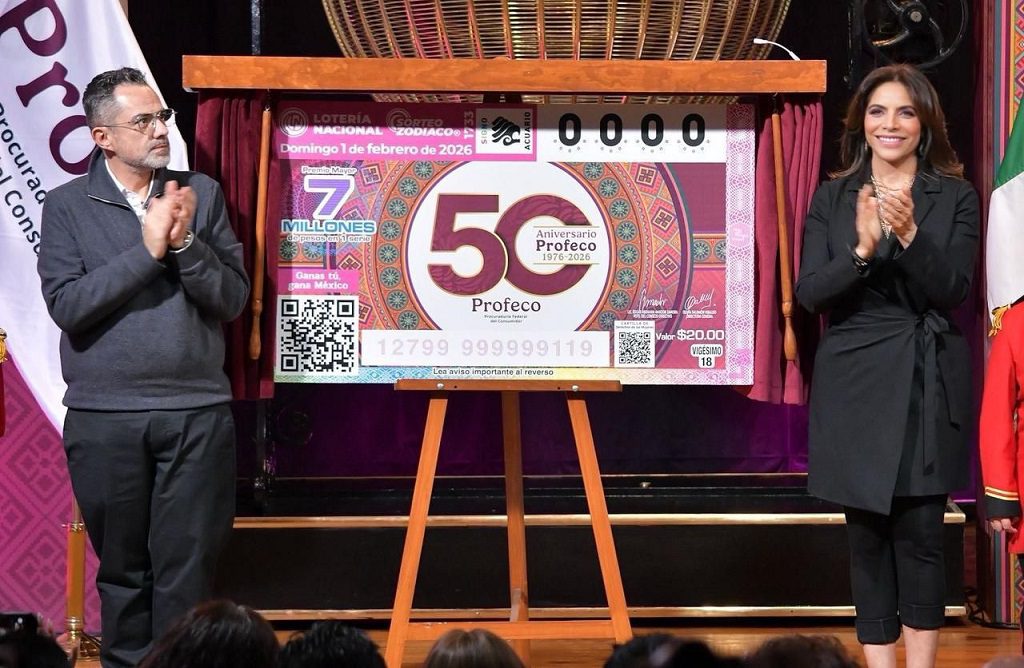 Develación del Billete Conmemorativo de la Lotería Nacional por el 50 Aniversario de la Profeco.