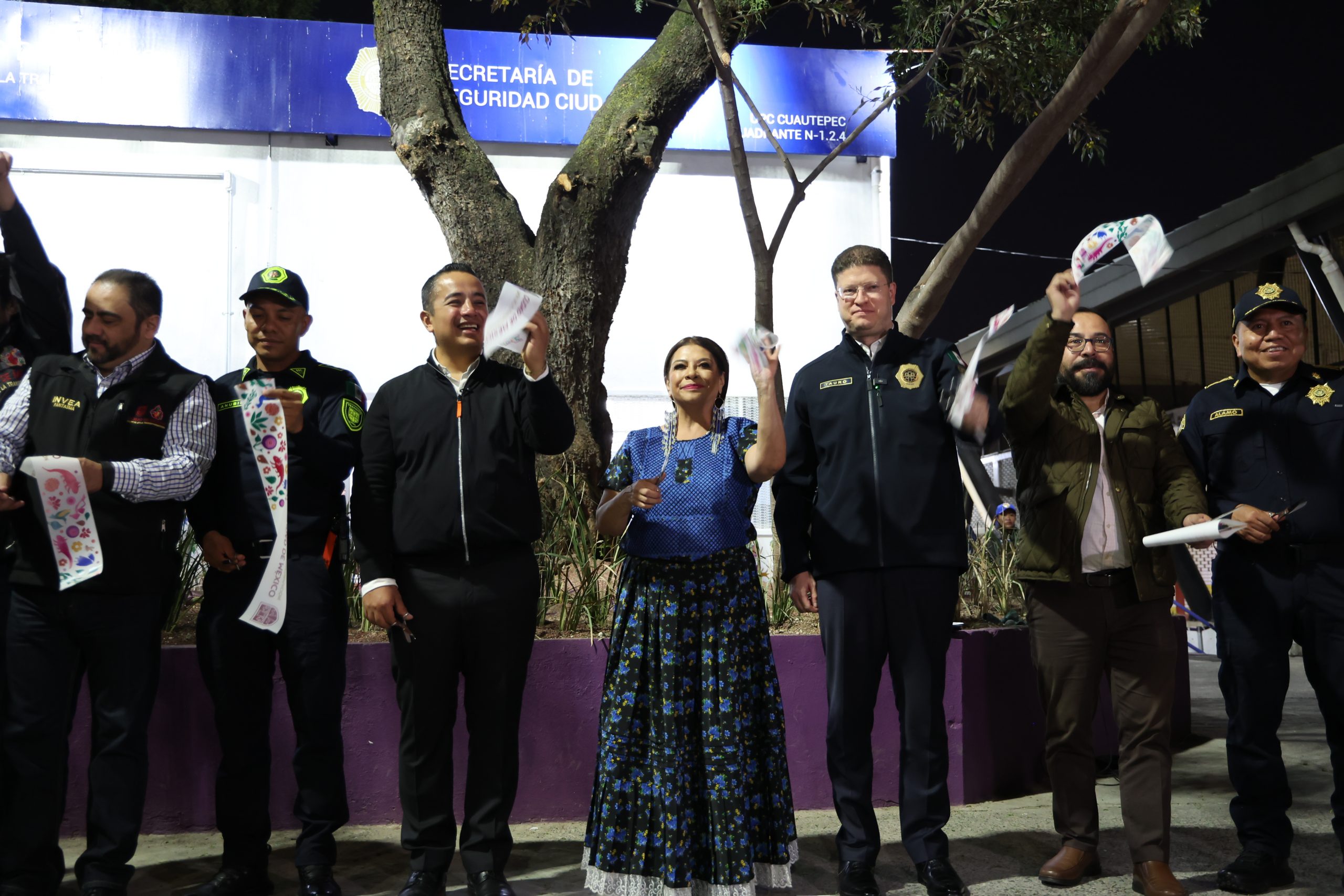 Gobierno Casa Por Casa, en Gustavo A. Madero. Fotografía: La Isabel.