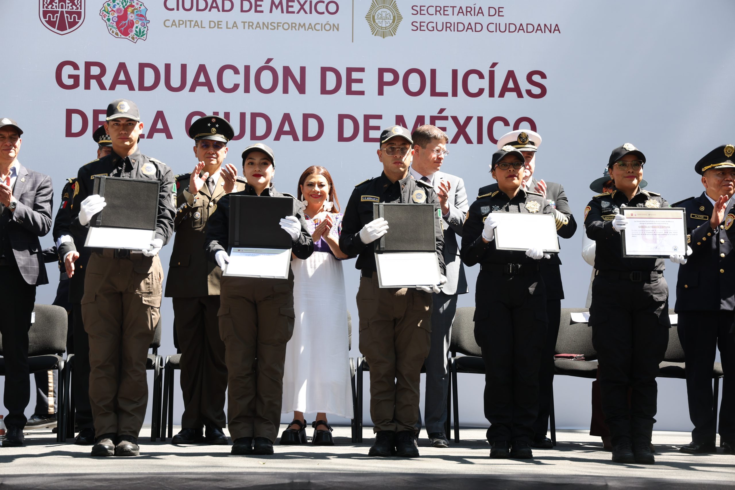 Graduación de Policías de la Ciudad de México. Fotografía: La Isabel.