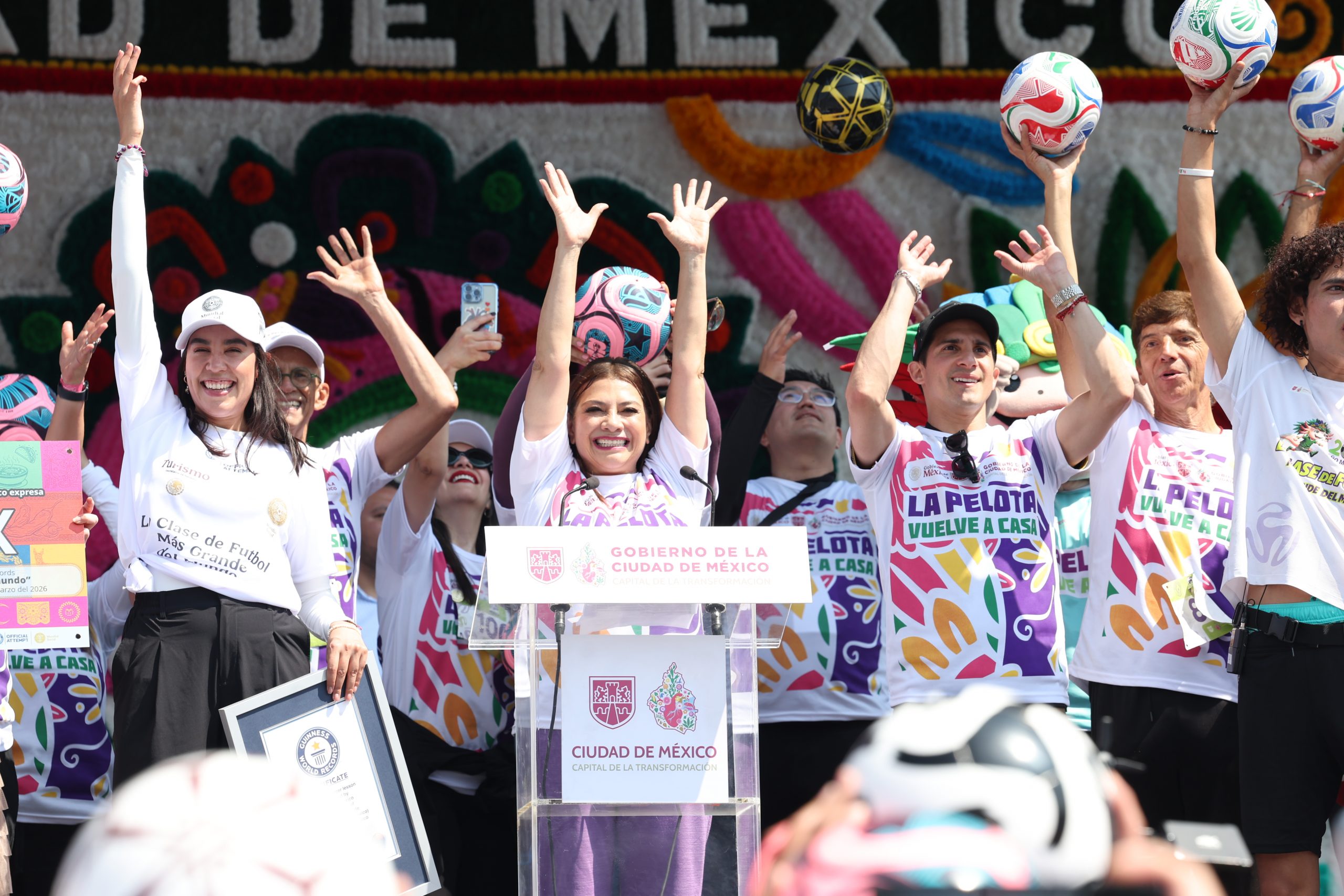La Clase de Fútbol más grande del mundo, Récord Guinness. Fotografía: La Isabel.